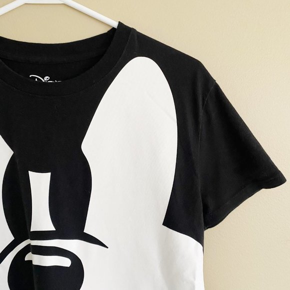 Disney angry mickey mouse black white tshirt sz m - Picture 3 of 4